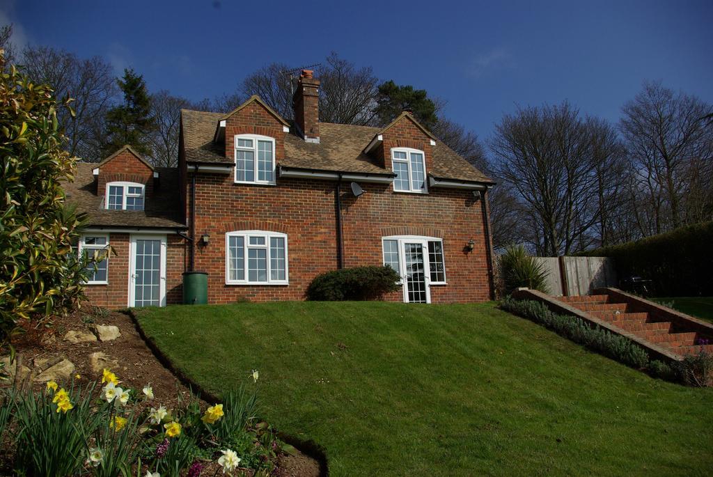 Leeds Castle Holiday Cottages Maidstone Rum bild